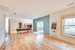 3 Mi to Dtwn: Family-friendly Home in South Haven!