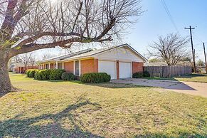 Family Friendly: Peaceful Home in Stamford!