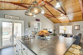 < 1/2 Mi to Marina: Missouri Lake Getaway