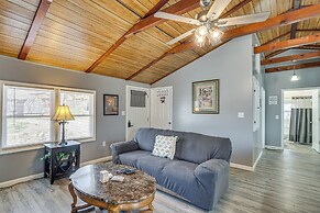 < 1/2 Mi to Marina: Missouri Lake Getaway