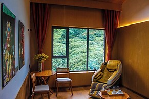 The Himalayan Tyangboche