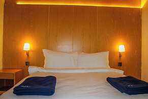 The Himalayan Tyangboche