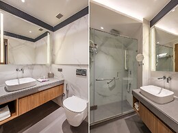 Sterling Borderland Amritsar