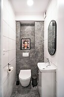 Frida by Grand Apartments