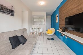 Flat com varanda em Boa Viagem PIP201