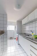 Flat com varanda em Boa Viagem PIP201