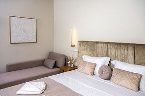 Elira Luxury Villa - With Private Pool