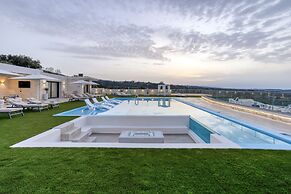 Elira Luxury Villa - With Private Pool