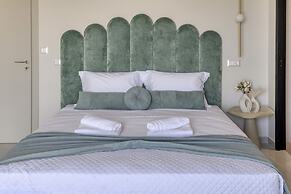 Elira Luxury Villa - With Private Pool