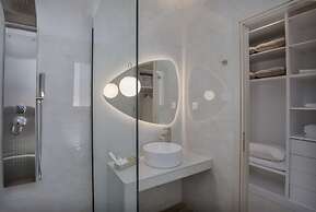 Elira Luxury Villa - With Private Pool