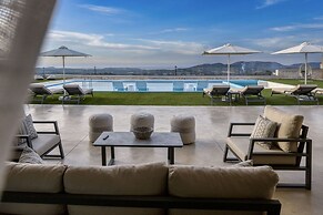 Elira Luxury Villa - With Private Pool