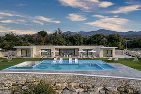 Elira Luxury Villa - With Private Pool