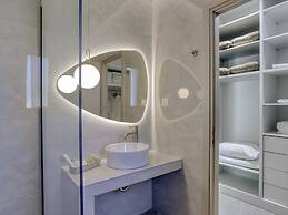 Elira Luxury Villa - With Private Pool