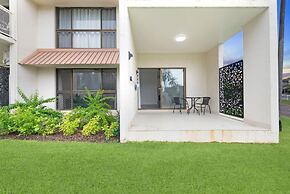 Zen Coastal Hideaway Modern Hospital Beach