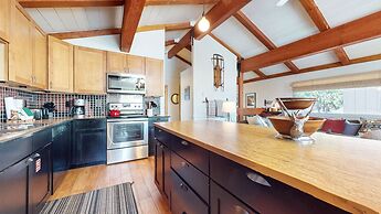 Villa De Los Pinos #09 3 Bedroom Condo