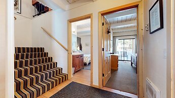 Villa De Los Pinos #09 3 Bedroom Condo