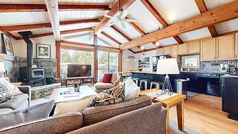 Villa De Los Pinos #09 3 Bedroom Condo