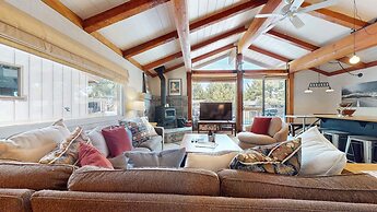 Villa De Los Pinos #09 3 Bedroom Condo