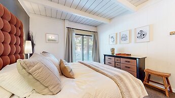 Villa De Los Pinos #09 3 Bedroom Condo