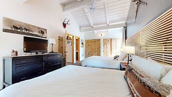 Villa De Los Pinos #09 3 Bedroom Condo