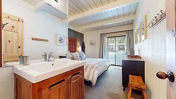 Villa De Los Pinos #09 3 Bedroom Condo