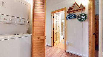 Villa De Los Pinos #09 3 Bedroom Condo