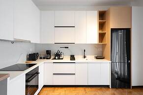 LIV - Seaside Getaway in Glyfada