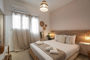 LIV - Seaside Getaway in Glyfada