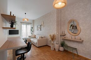 LIV - Seaside Getaway in Glyfada