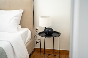 LIV - Marvelous Apartment Near Acropolis