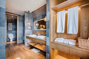 Mount Emei Zhizhu Resort Hotel