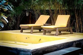 Mount Emei Zhizhu Resort Hotel