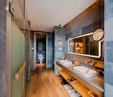 Mount Emei Zhizhu Resort Hotel