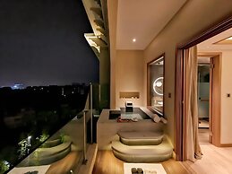 Mount Emei Zhizhu Resort Hotel