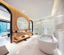 Mount Emei Zhizhu Resort Hotel