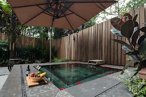 Mount Emei Zhizhu Resort Hotel