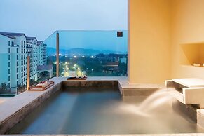 Mount Emei Zhizhu Resort Hotel