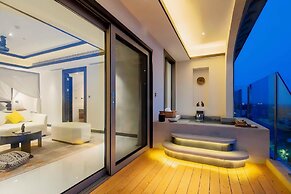 Mount Emei Zhizhu Resort Hotel