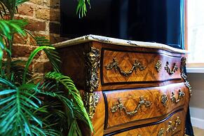 Luxury Royal Apartment