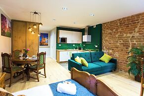 Luxury Royal Apartment