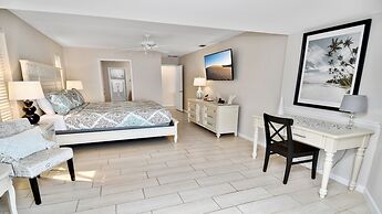 Amazing - 4 Bed Billiard Table Luxury Canal Pool