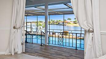 Amazing - 4 Bed Billiard Table Luxury Canal Pool