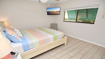 Amazing - 4 Bed Billiard Table Luxury Canal Pool