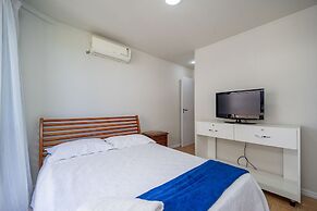 Cf05 Prédio beira mar Apto 3 quartos