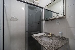 Cf05 Prédio beira mar Apto 3 quartos