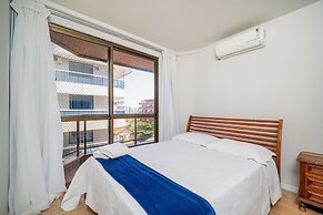 Cf05 Prédio beira mar Apto 3 quartos