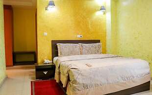 Noubou International Hotel Akwa