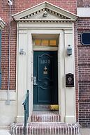 Thena Hotel - Oversized 1 Bedroom