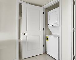 Bahia Mar-Solare Beachfront & Two Pools