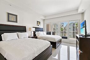 Bahia Mar-Solare Beachfront & Two Pools